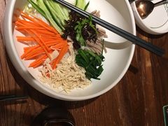 鸡丝凉米线-云海肴·汽锅鸡·云南菜(美罗城店)