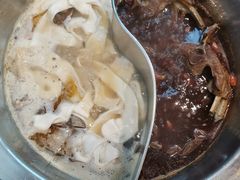 手工抻面-亿诣蝎府炸酱面羊蝎子火锅(酷车小镇店)