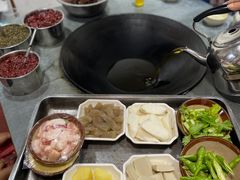 -咊记茅草棚柴火鸡(乌当店)