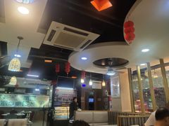 -尚品海鲜肥牛自助火锅(湖明店)