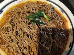 -蓝田九大碗民俗食府(蓝田店)