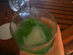 -瑰丽酒店·海吧·天际下午茶·现场DJ·天台酒吧