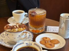 -Café Monson