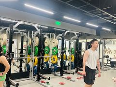 -超级猩猩健身·私教(上海体育场店)