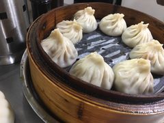 -老上海食惠裡小籠包生煎包