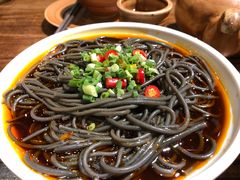 -亮欢寨酸汤鱼(沙冲路店)