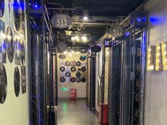 -唱吧麦颂KTV(西单华威潮铺街店)
