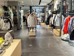 -ARC'TERYX始祖鸟(北京王府中环店)