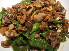 -费大厨辣椒炒肉(万家丽一店)