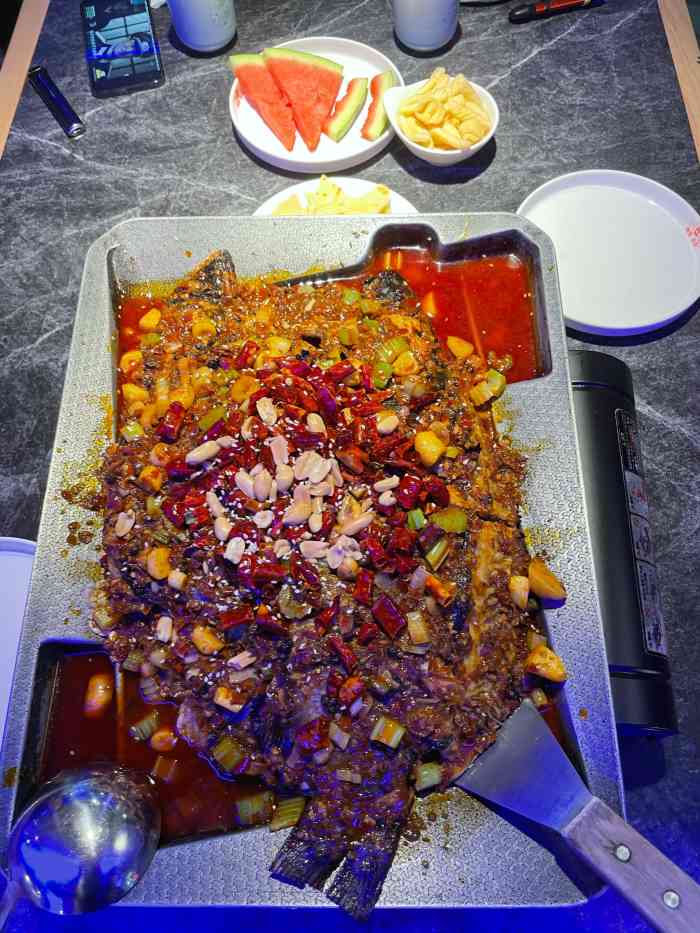 川百汇烤鱼·泡饼(燕郊弘阳广场店)-"寒风中排了半个小时的队才吃上的