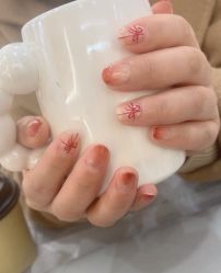 -雅洁美甲美睫