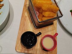脆皮炸鲜奶-壹零捌道·北京烤鸭(车公庄店)