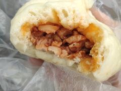 奥尔良鸡腿包-老陶包子铺(南大西南村店)
