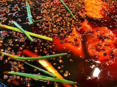 -岗上渣渣老火锅(两路口店)