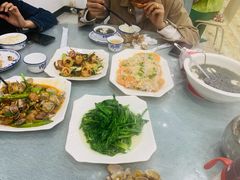 -双月饭店·20年老字号(新村店)
