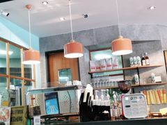 -Dough&Joe团憩(瑞虹天地月亮湾店)