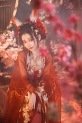 -九月鹰飞汉服摄影工作室