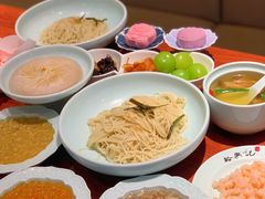 -裕兴记•蟹黄面馆(人民广场店)