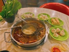 -牛魔王时尚回转餐厅