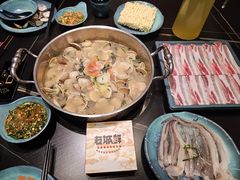 -老城鲜·小海鲜贝贝煲火锅(壹方城店)