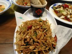 -百味地锅鸡(二店·财校分店)