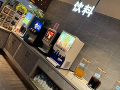 -遇上西雅图多融合海鲜自助餐厅(中房金谊广场店)