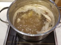 -百品聚旋转火锅(号外店)
