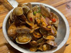 -霄汉牛三鲜湖北砂锅菜(万松园2店)