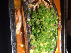 -夯鱼烤鱼·尔滨地标美食(国展店)