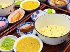 -百年老字号·观振兴蟹黄面·三虾面·苏式面(观前街富仁坊巷店)