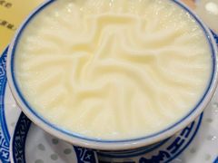 双皮奶-广信牛奶甜品世家(台东店)