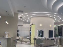 -PE SALON