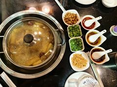 -丫丫汤膳打边炉(宏府408坊店)