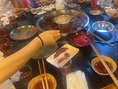 -邓莽子老火锅(中兴路总店)