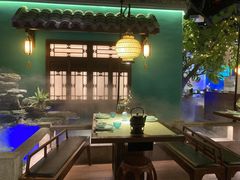 -佬麻雀·新湘菜(珠海金发购物中心店)