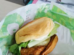 -德克士(哈西客站店)