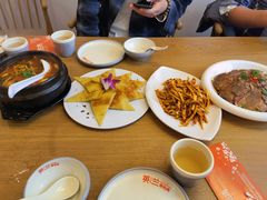 -英兰朝族饭店·英兰锅包肉(佳园路店)