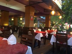 -Mai Mai Restaurant
