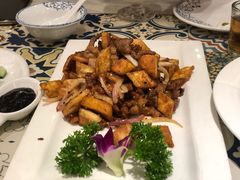 风味馕炒肉-阿拉丁新疆风味餐厅·清真(罗廊巷店)