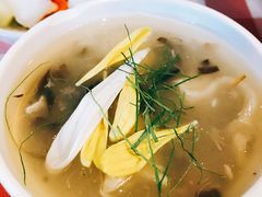 -龙桥私厨·姜花菊花过桥鱼·顺德菜(容桂店)