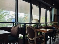 -喜鹊咖啡餐吧(北方中惠店)