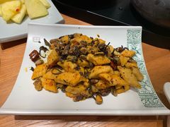 普洱茶炒包浆豆腐-云海肴·汽锅鸡·云南菜(广安门天虹店)