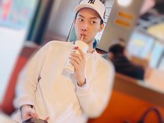 -The Habit Burger Grill 哈比特汉堡(复兴soho店)