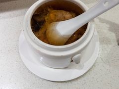 茶树菇老鸡炖盅-膳心记-明火四宝煲仔饭(燕南店)