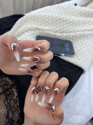 -斯馨·健康美甲美睫