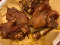 椒盐猪手-侬佳蒸菜馆(听潮店)