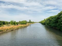 -梁鸿国家湿地公园