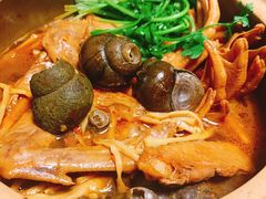 -食爺炭炉鸡煲·烧烤