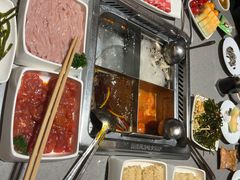 -海底捞火锅(旭辉MALL店)