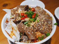 毛肚黄喉双脆-炉小二铜锅牛蛙•川湘菜(三里屯店)